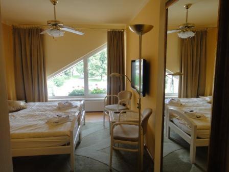 Hotel Monaco Náměšť nad Oslavou Esterno foto